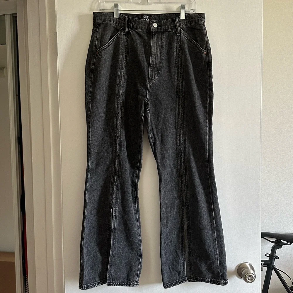 Urban Outfitters BDG Washed Black Denim Tati High Waisted Slit Flare Jean - Picture 5 of 13